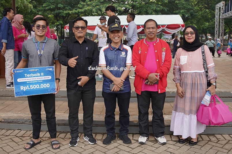 Diskominfo-SP Tuban Sukses Dorong Pemanfaatan Digitalisasi Lewat Sobatkom Award