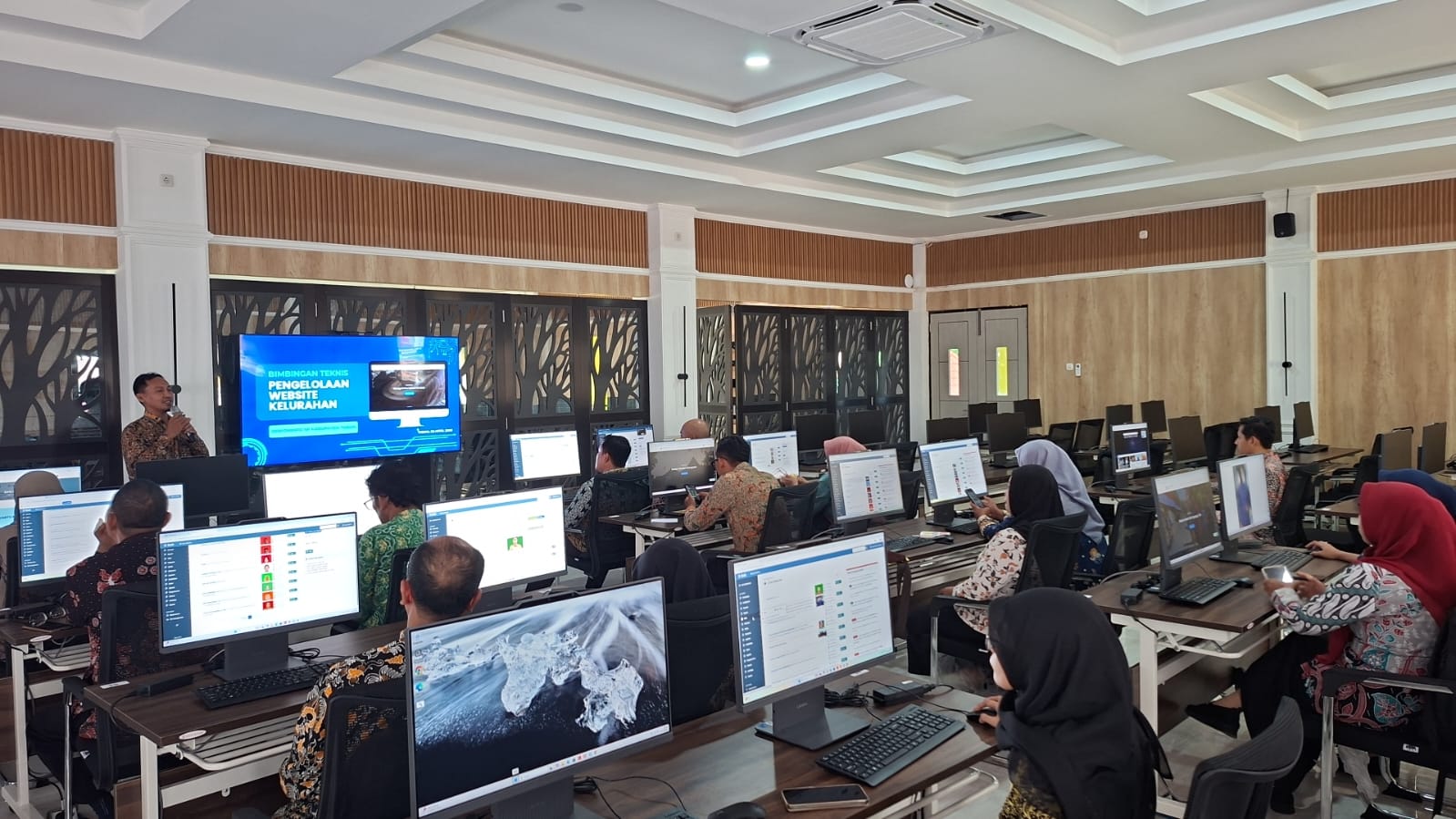 Kelurahan Sidomulyo Berpartisipasi dalam Bimbingan Teknis Website Kelurahan